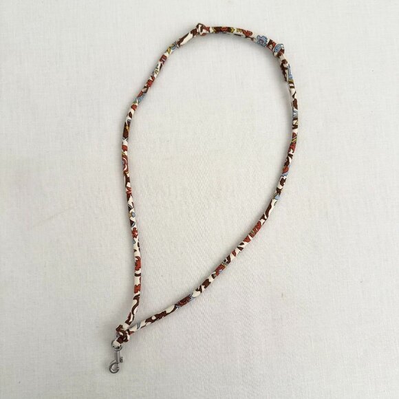 Vera Bradley Fabric Lanyard Floral Brown Multicolor Pattern Keychain ID Holder - Picture 7 of 9